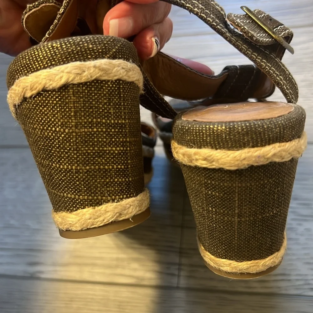 SuzZato Brown-Wedge Heel-Woven Piping-Size 38